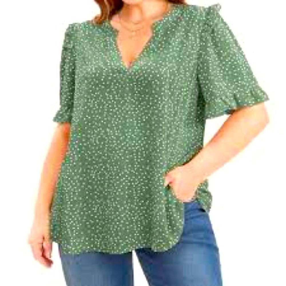 Bloomchic/Tops/ Green Polka Dot V Neck Ruffle Trim Size US 30